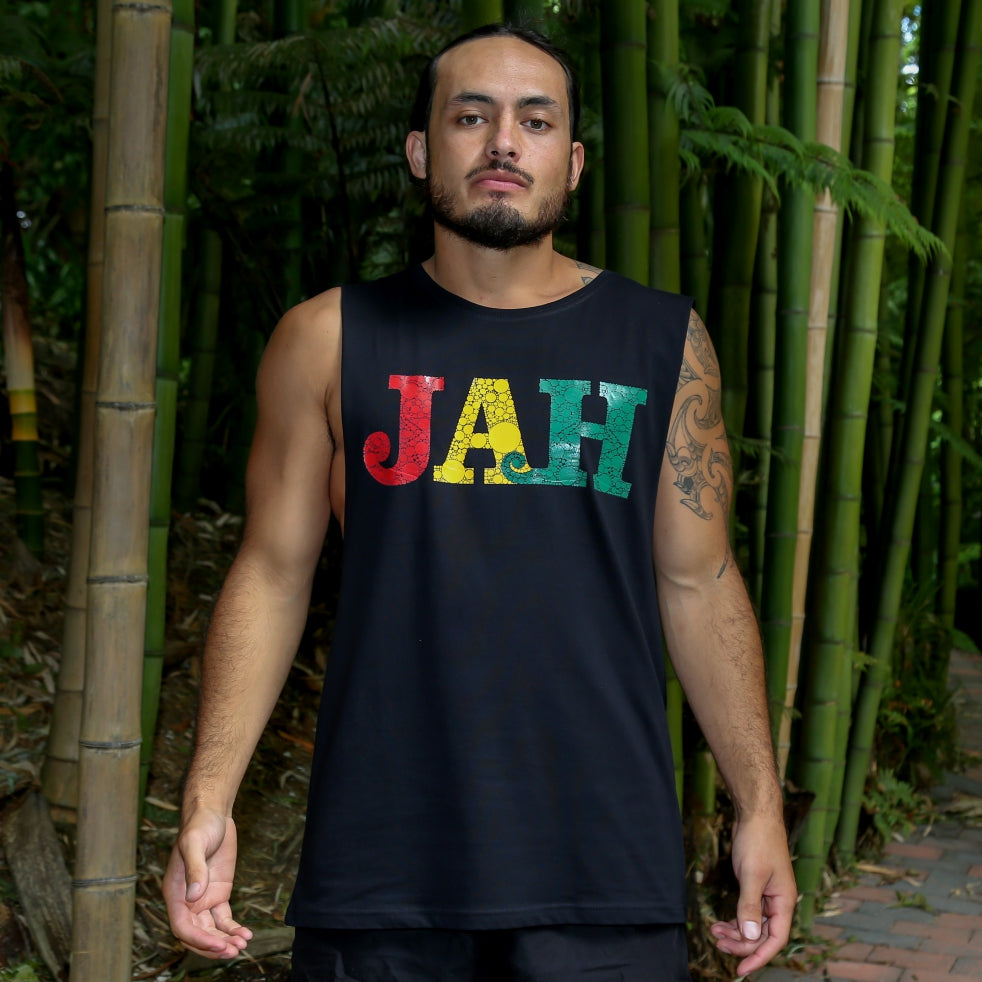 JAH - Rastafari. Men's black singlet from Cravass. Kotahi Aroha (Onelove) rasta range. Front