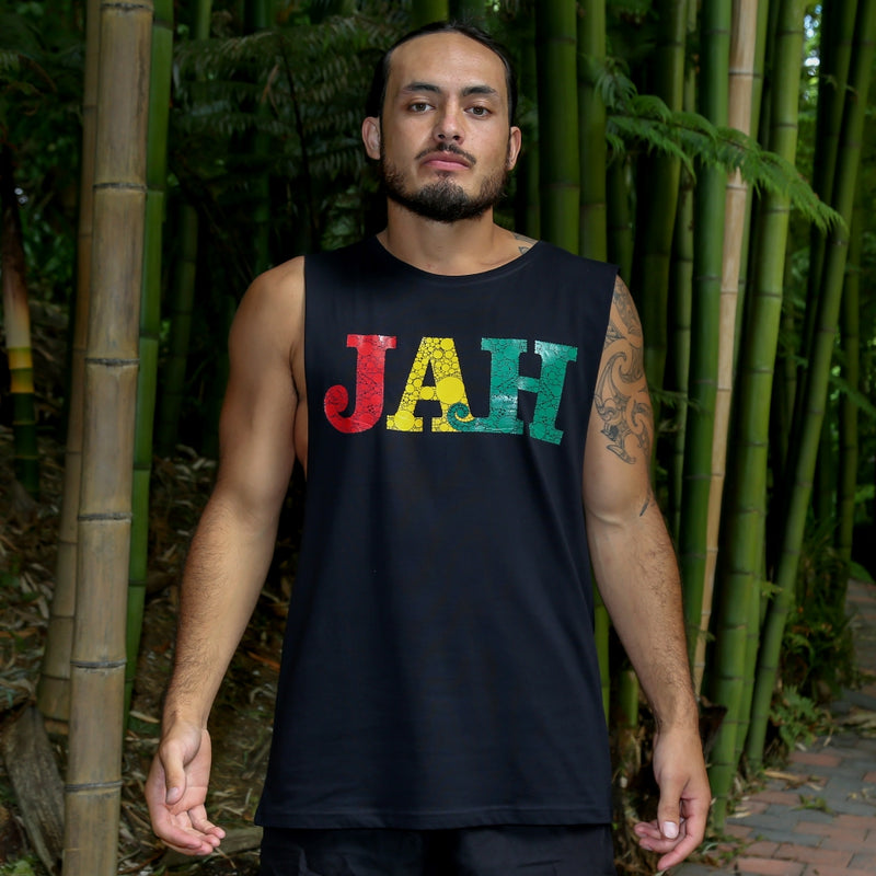 JAH - Rastafari. Men's black singlet from Cravass. Kotahi Aroha (Onelove) rasta range. Front